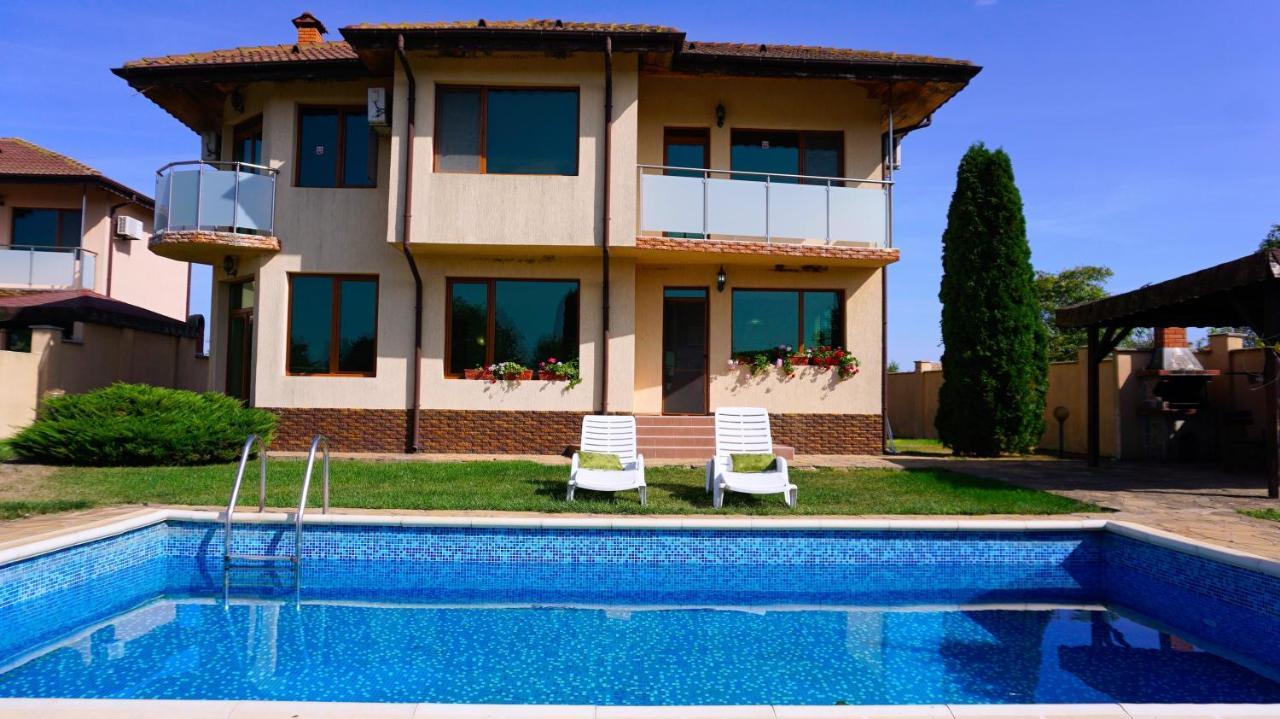 Вила Ваня - Villa Vania Bŭlgarevo Dış mekan fotoğraf