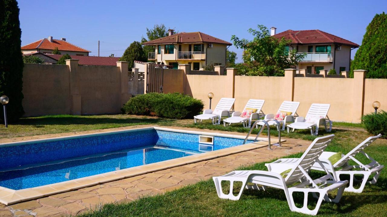 Вила Ваня - Villa Vania Bŭlgarevo Dış mekan fotoğraf